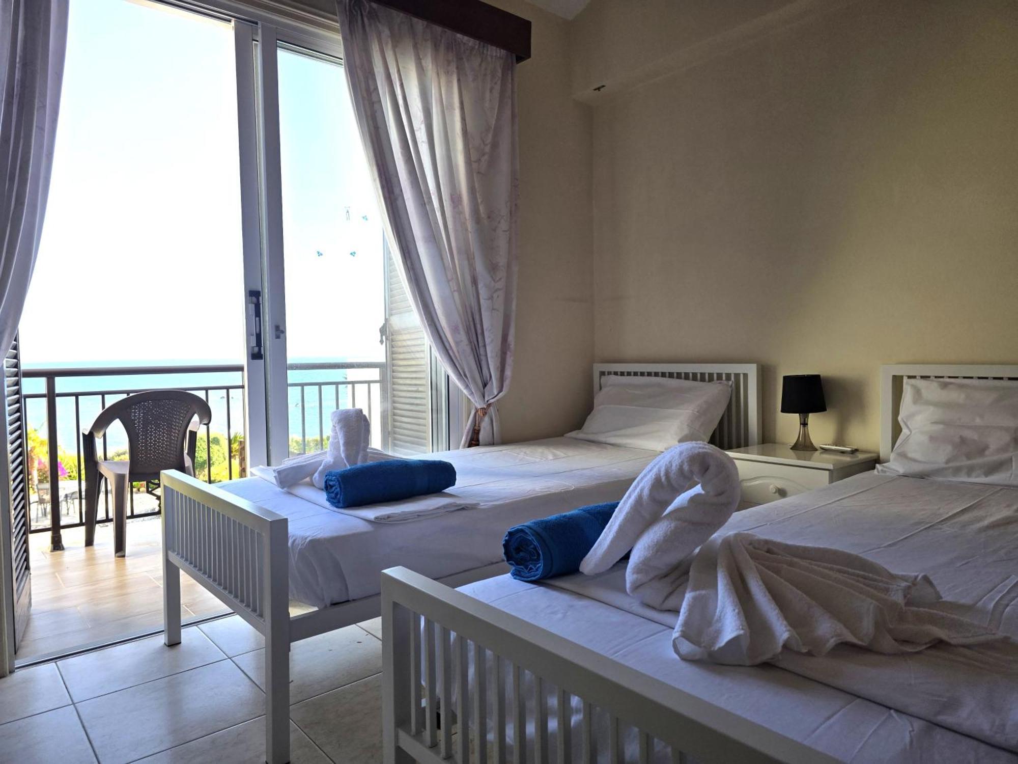 H&O Sunrise Villa In Coral Bay! Εξωτερικό φωτογραφία